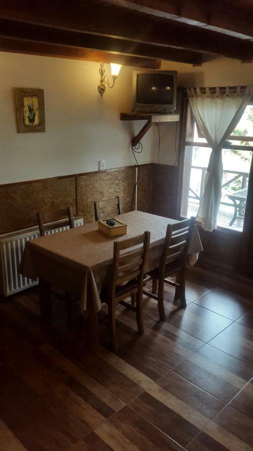 أوشويا Arwen Mesheken Apart Hotel المظهر الخارجي الصورة